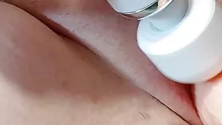 Squirting Wet Dipping Pussy