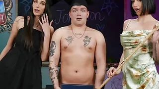 Joshua And Aria Think They Have Time To Get A Quickie In Before Their Graduation Ceremony