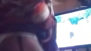 Black tranny shaking her little booty