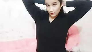 Thandh ke bahana kar ke Bha,i Ne mujhe Chod diya