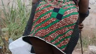 Mad BBW Picking Dirt From the Bin Fucked by Lonely Guy with No Wife