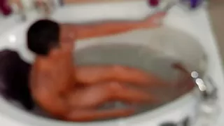 Solo Bubblebath Boy 112024