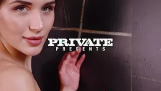 Private com - Jadilica Gets Horny and Enjoys a Wild Anal Threesome