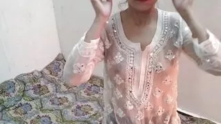 Chodo Mujhe Chodo Meri Chut pyasi hai