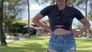 Amateur wife goes to masseuse and ends up fucking him after massage