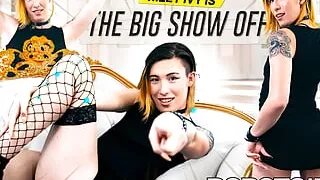 BOBSTGIRLS - Horny Tgirl with Fucking Machine, big dildo