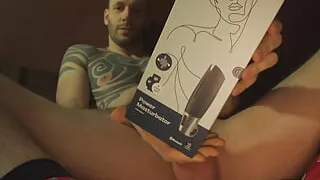 Masturbating with Satisfyer