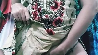 She Wake me up with LOVE - BBC