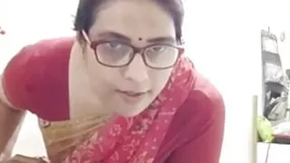 muslim women with his cousion at that night