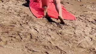 How I find guys on the beach