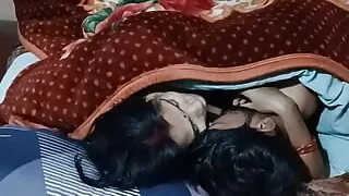 Indian Girl Offers her Pussy to the Husband