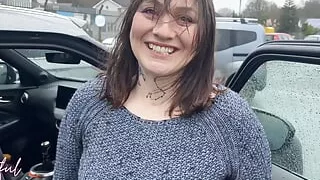 Creampie cheating hairy MILF wife as she takes her husbands phone call