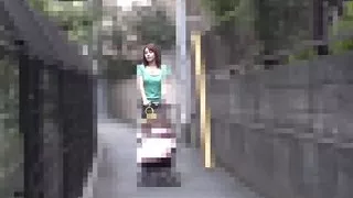 A married woman gets creampied! She was picked up by a pick-up artist 3