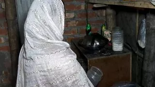 Natural village hot bhabhi sex in home