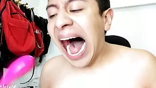 saliva with mouth and vibrator