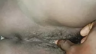 Bhabhi's Pussy and Sweet Water
