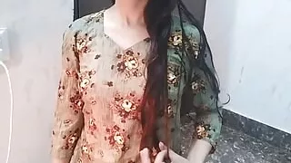 Larki apne ghar boyfriend ko bula kar chudbai