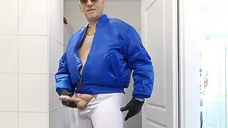 The Lycra Hunk 9 (Cumshots XL)