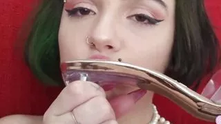 Teen Slut Candy Crush Masturbating with High Heel