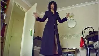 Three Guys Get to Fuck a Hot British MILF up Her Ass