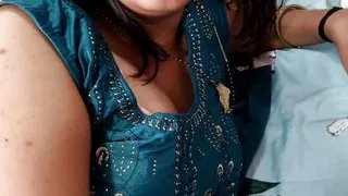 Nokar-Malkin Romance, Hot Mallu Aunty Fucked By Tenant Boy while home alone, hindi xxx sex