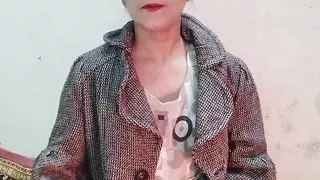 Chachi ne mujhe paisa deke chodbaya