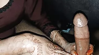 My girlfriend massaged my dick on new year.x