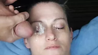 Dirtydees - I love when friends come to visit to make my eyes disappear.