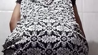 Nighty dress sissy cum without hand