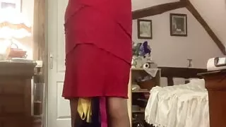 Undressing a vintage Sunday outfit