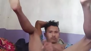 Solo Indian young sexy gay is in need of daddys