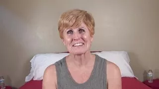 Desperate Amateurs Crimson hot milf