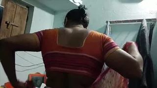 Telugu Andra aunty sorry wearing