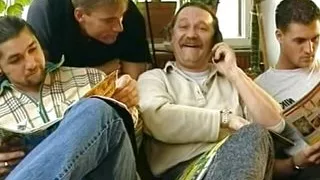 Self-help group of pantyhose fucker freaks out