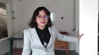 ENF Latina Teen reporter stripped