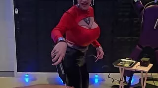 Miss Alessa Milano Cigarette Violet Wand on the Rack Suite Teil 2