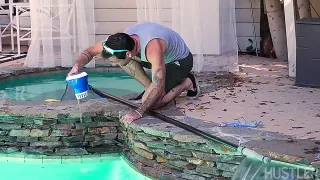 Der Gärtner vögelt die blonde Milf