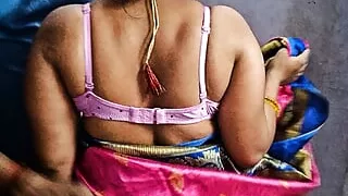 Beautiful Indian Bhabhi Aishwarya Fuck With Her Husband at Morning Very Hard Fucking.