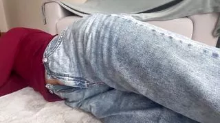 I Fulfill My Fetish of Smelling My Girlfriend's Feet