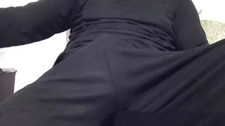 Mert Bursa plays with his dick while watching a match