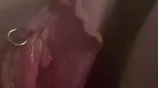 Milf stimulating clit with new toy