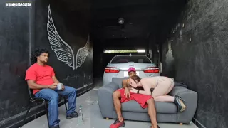 A Namorada Do Meu Amigo Danca Bem Agarrada Comigo Ela Percebe Meu Pau Duro E Fode Comigo Na Frente