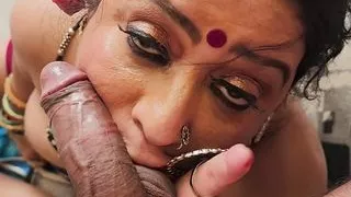 Desi  malkin seduces her naughty teenage servant for the hardcore sex (HINDI AUDIO)