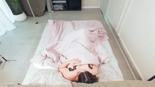 amateur wife masturbating in the morning for a better start of the day