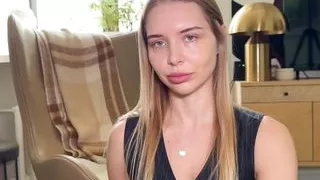 Wanker Jerking Off While Hot Stepsis Wants to Ride His Dick