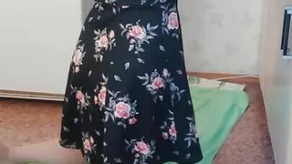 Her Pussy Swallows My Hand (hot MILF Fisting)