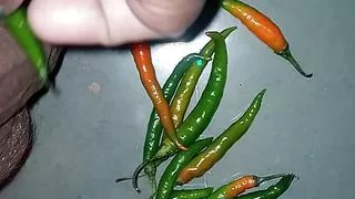Land Ko Mirchi Ki Dhooni