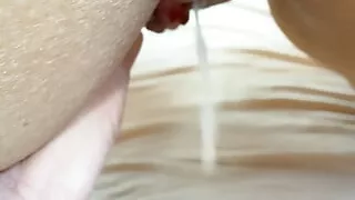 Fucked and cummed in her hole