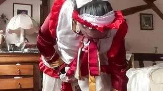 In vintage boniche outfit and put shackles for a day