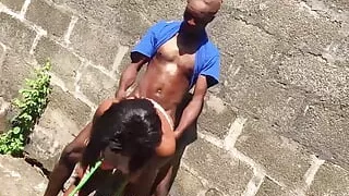 African Pussy Wetting a Local Cock in an Uncompleted Apartment
